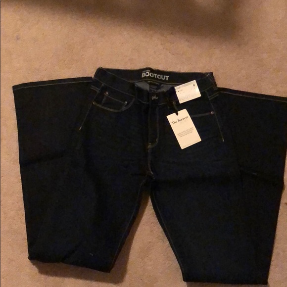 New York & Co boot cut jeans 8 L - Picture 2 of 4